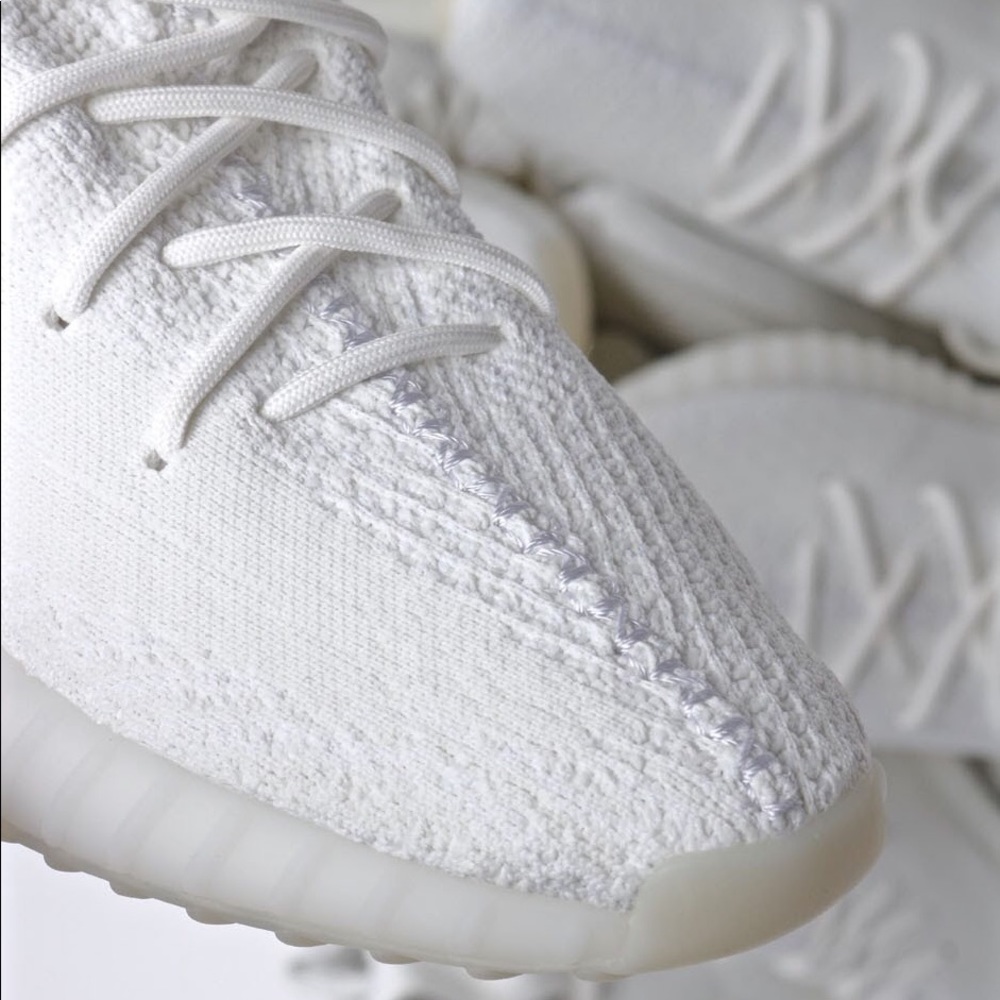 YEEZY Boost 350 V2 Triple White Adidas Sneakers - Picture 6 of 17
